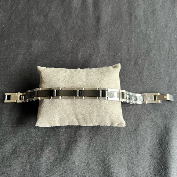 LYNX Stainless Steel & Ceramic Bracelet - Picture 2 of 6